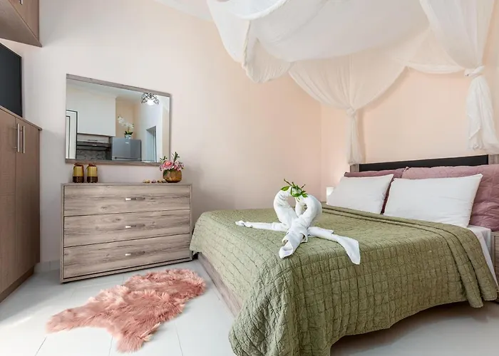Fouki Apartments Ipsos Beach